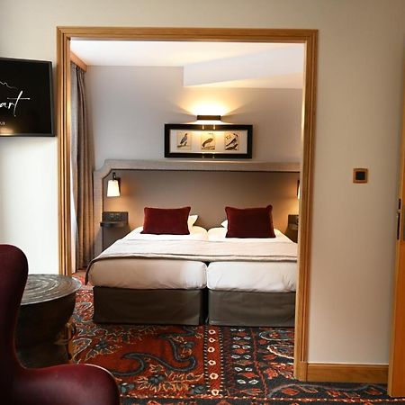 Hotel Le Rempart Tournus Exterior photo